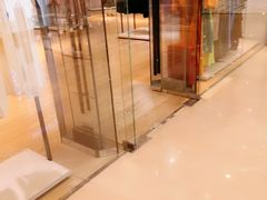 -COS(环球港店)
