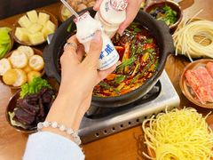 -黔有有贵州酸汤夺夺粉火锅(五味十字店)