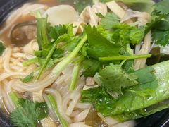 -九佰陆拾度土豆粉砂锅(普陀店)