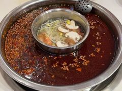 -岗上渣渣老火锅(两路口店)