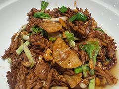 -闫府私房菜·老字号(恒隆店)