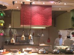-咖啡苑自助餐厅·中国大饭店