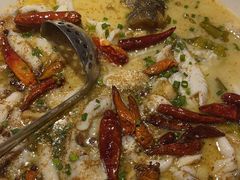 -鱼亨小鲜酸菜鱼(大信店)