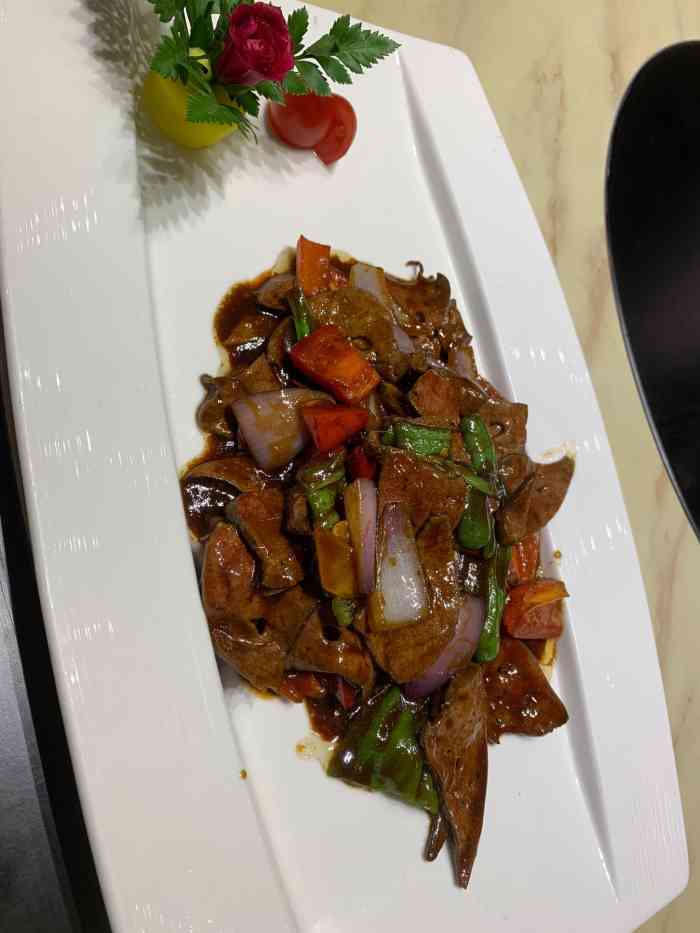 缘来私房菜-"这家店弟弟过生日去额～菜挺好吃的～听说厨.