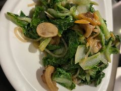 花肉蛤肉炒小白菜-东莱馋房(陆家嘴店)