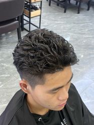 -藤野造型烫染·漂发