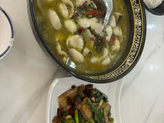 -张无刺无刺酸菜鱼(光明荟乐缤纷店)