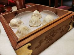 鸡汁杭州小笼-桂满陇·景观餐厅(新世界店)
