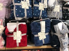 -优衣库(重庆星光时代广场店)