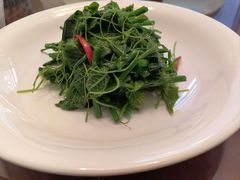 凉拌丝瓜尖-映庐·江西菜(北航店)