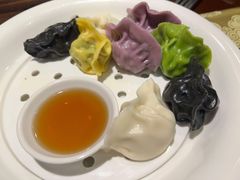 五味海鲜水饺拼盘-东莱馋房(陆家嘴店)