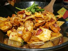 -拿渡麻辣香锅(银泰创意城店)