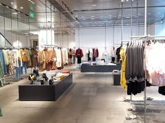 -URBAN REVIVO(深圳华润万象天地店)