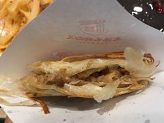 招牌肉夹馍-老陈家擀面皮(木塔巷店)