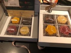 -星巴克臻选(周浦万达店)