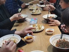 -三好食堂(煎饺·馄饨·肉饼米线·盛世广场店)
