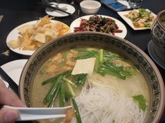 蒙自过桥米线-南蛮子(进贤路店)