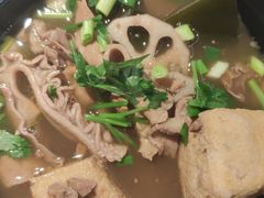 -盒马鲜生(莱蒙都会店)