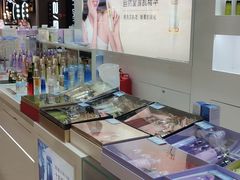 -信誉楼百货(泊头店)