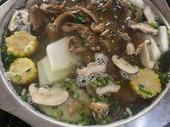 -牛一煲美食(江高店)