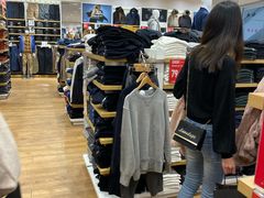 -优衣库(太原茂业天地店)