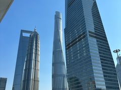 -陆家嘴空中步行连廊