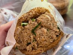 烧饼夹肉-万红路羊汤烧饼店(将台路店)