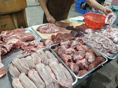 -标记美食新鲜猪杂(兴南大道店)