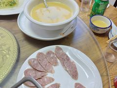 -溢心园香河肉饼总店