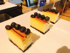 -大中华希尔顿酒店-念自助餐·嗨啤·小龙虾