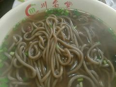 -疯狂牛骨饸饹面(光华路店)