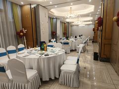 -香山湖家家宴(中山陵店)