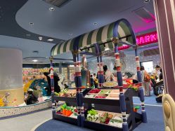 -奈尔宝家庭中心·亲子餐厅(北京东坝万达店)