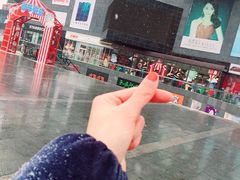 -资和信百货商场