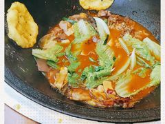 -曹丞相·地锅鸡·地锅鱼(武林店)