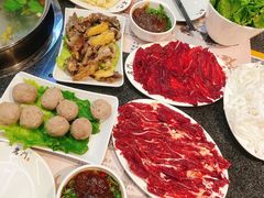 -名门潮牛·鲜牛肉海鲜火锅.烧烤自助餐厅(诚丰广场店)