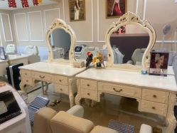 -Bollins波林丝•专研护发中心