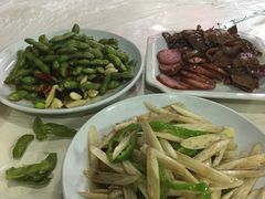 -蓝精灵饺子店