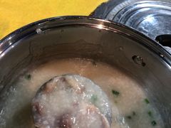 -洞密园美食城·二十二年老店(富华路店)