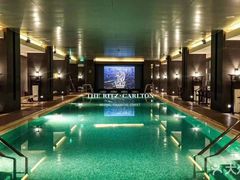 -丽思卡尔顿酒店泳池(金融街店)