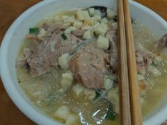 泡馍-刘信牛羊肉小炒泡馍(回民街店)