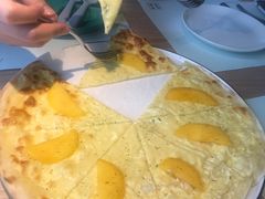 榴莲酱水果披萨-幸薈飯堂