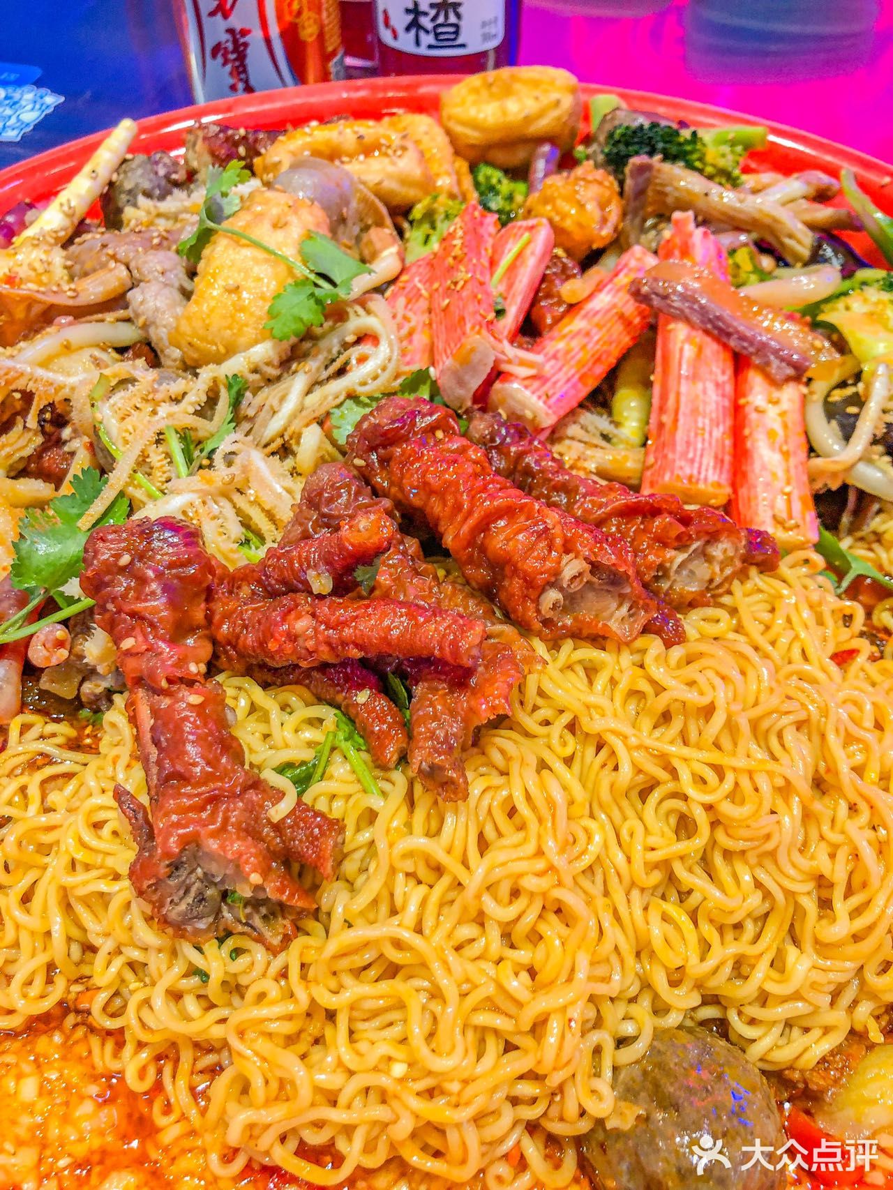 要说南京哪家麻辣烫好吃⁉️当数李炮麻辣烫👍🏻