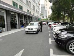 -宝捷星宝马·奔驰·保时捷专修·特斯拉钣喷中心(宝安店)