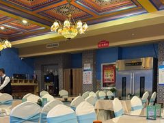 -乡村馕坑肉·烧烤·新疆菜·本地人更爱吃(阿勒泰首店)