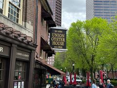 -Union Oyster House