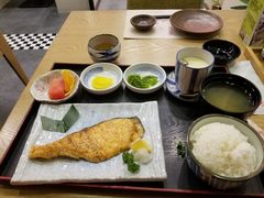 三文鱼定食-八间(合生汇店)
