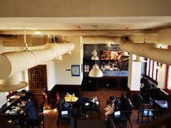 大堂-星巴克臻选(北京前门大街店)