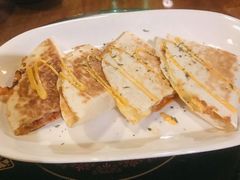 烤肉泡菜馅饼-包装马车·韩国料理·포장마차