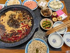 -重庆洪崖洞老火锅(音乐广场店)